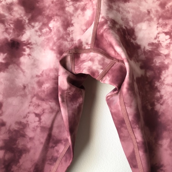 Athleta Women's Tie Dye Capri Legging Size 1X - Picture 8 of 12